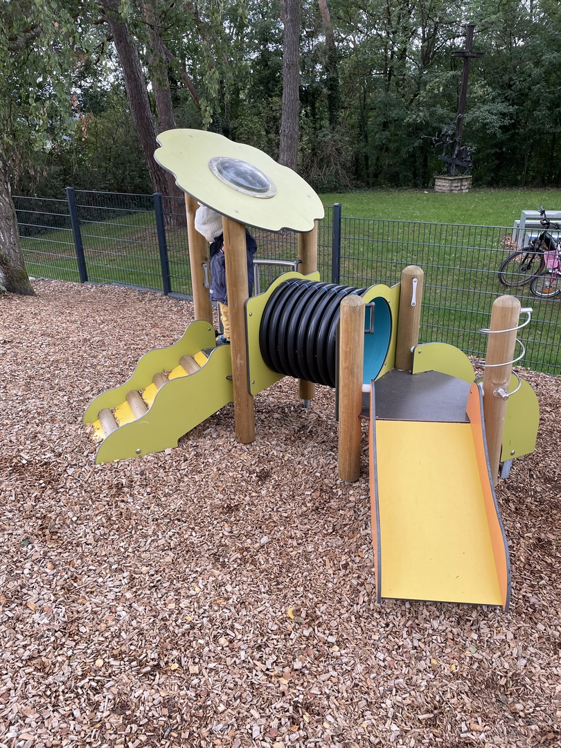 Spielplatz Neckartenzlingen Panoramastraße - Galeriebild 10